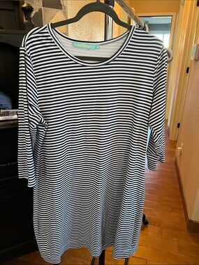 Anthony’s  Women's Navy and White Striped Boatneck dress